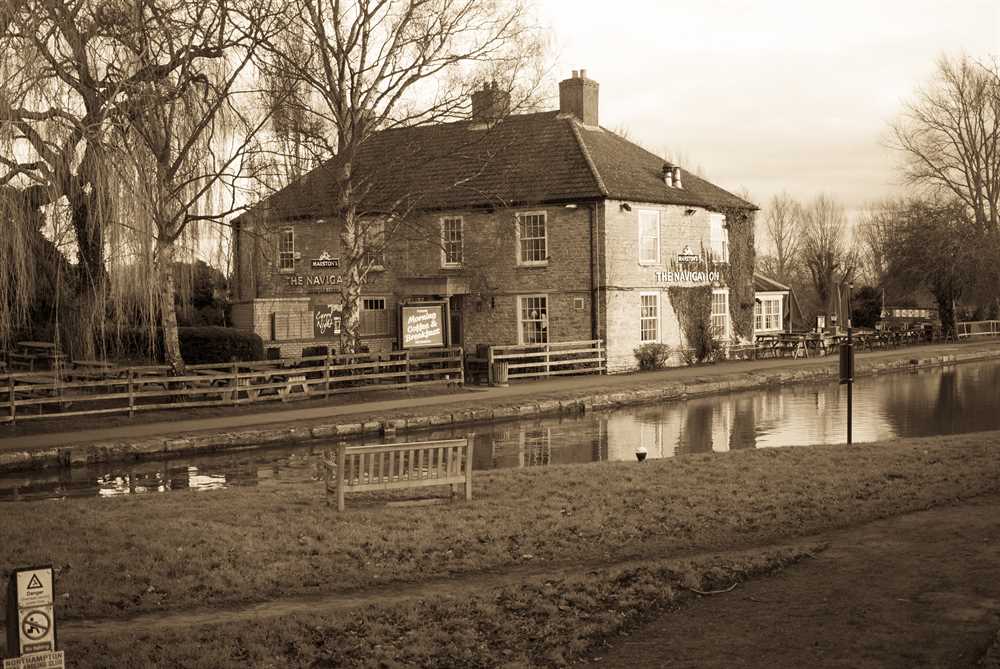 Canal Cottage Stoke Bruerne Northamptonshire
