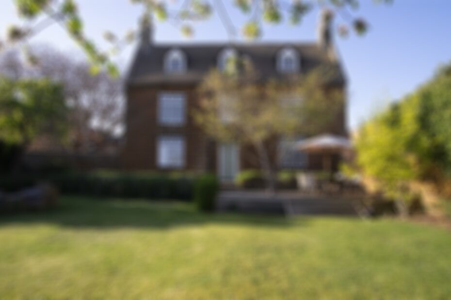 Buying a Luxury Home in Northamptonshire 1 Buying a Luxury Home in Northamptonshire