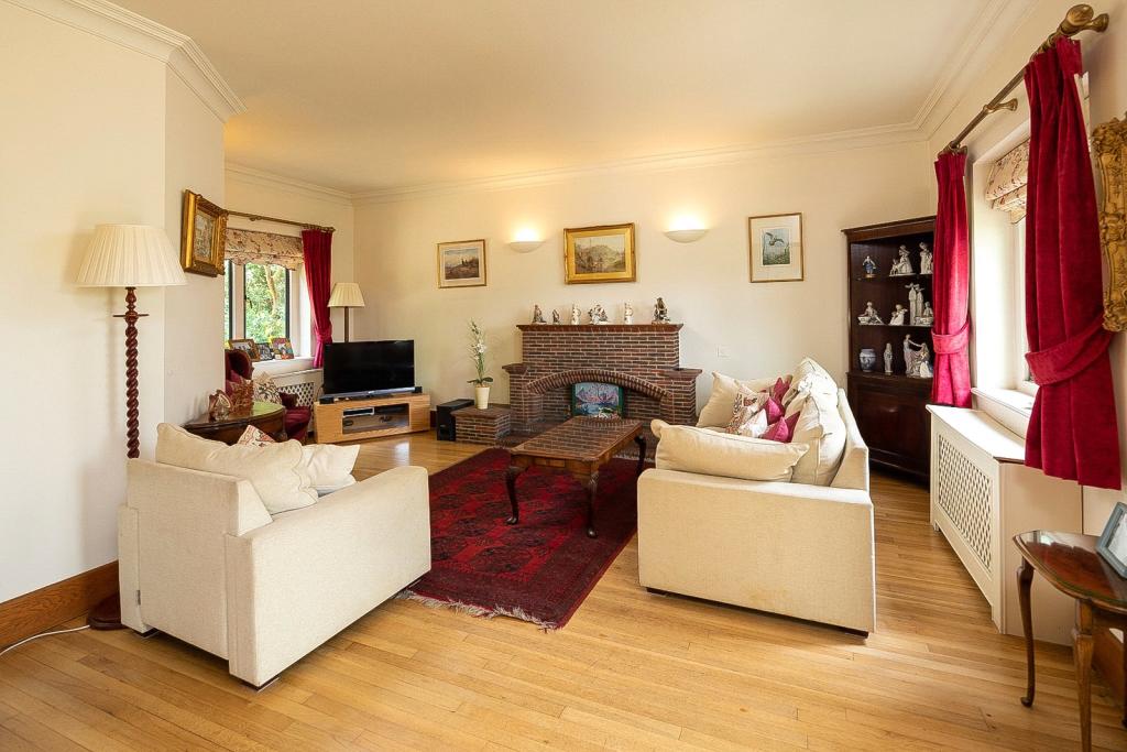 Golf Lane Church Brampton Northampton 10 1