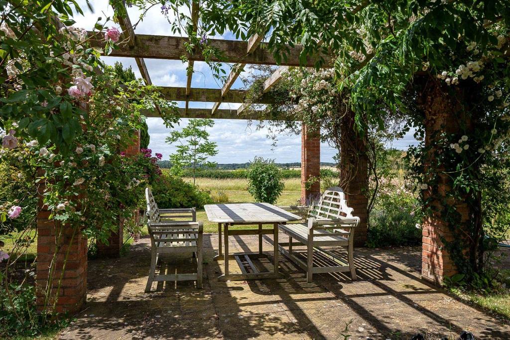 Golf Lane Church Brampton Northampton 23 1